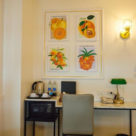 Rose Apple Hotel Бангкок Экстерьер фото