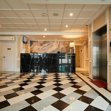 Rose Apple Hotel Бангкок Экстерьер фото