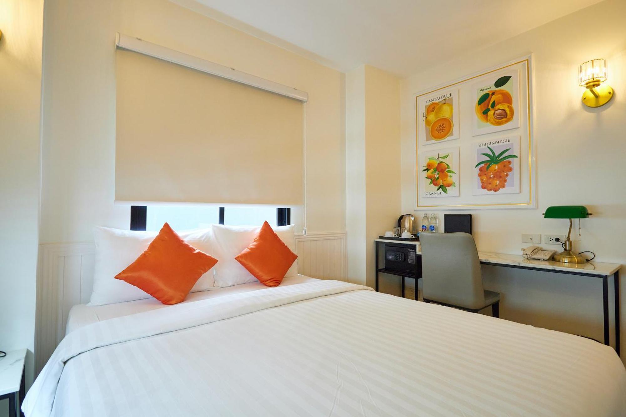Rose Apple Hotel Бангкок Экстерьер фото