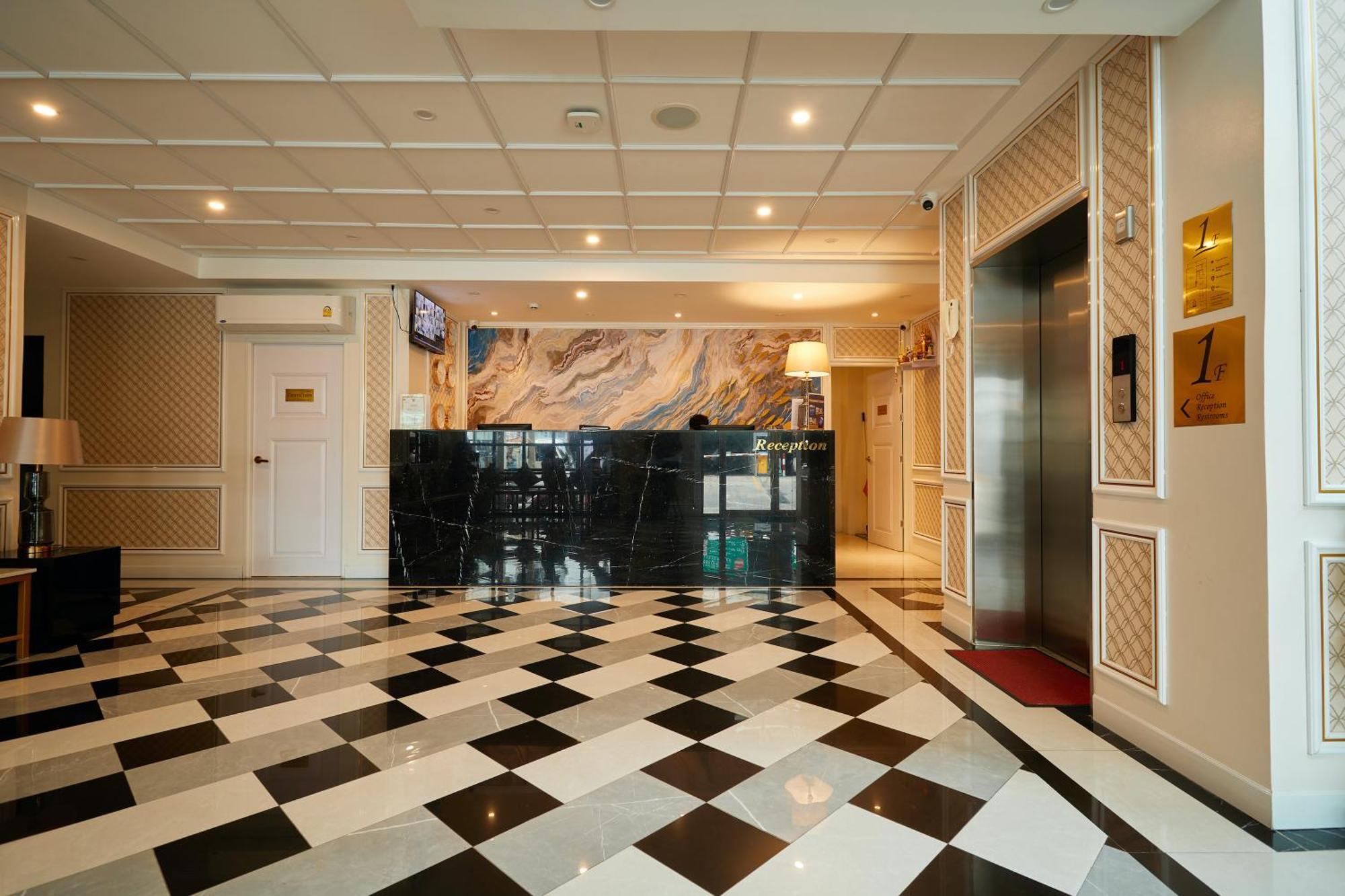 Rose Apple Hotel Бангкок Экстерьер фото